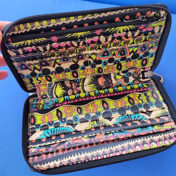 Sakroots Wallet - Picture 2 of 3